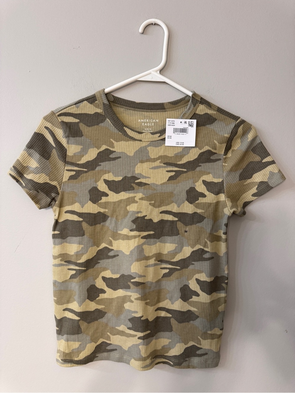 American Eagle Outfitters Women’s Camo Short Sleeve Crew Tee - Olive/Beige. M